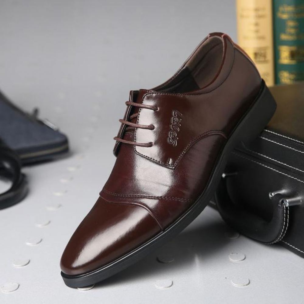 Miesten Juhlakengät Oxfords Gentlemen Dress Nahkakengät