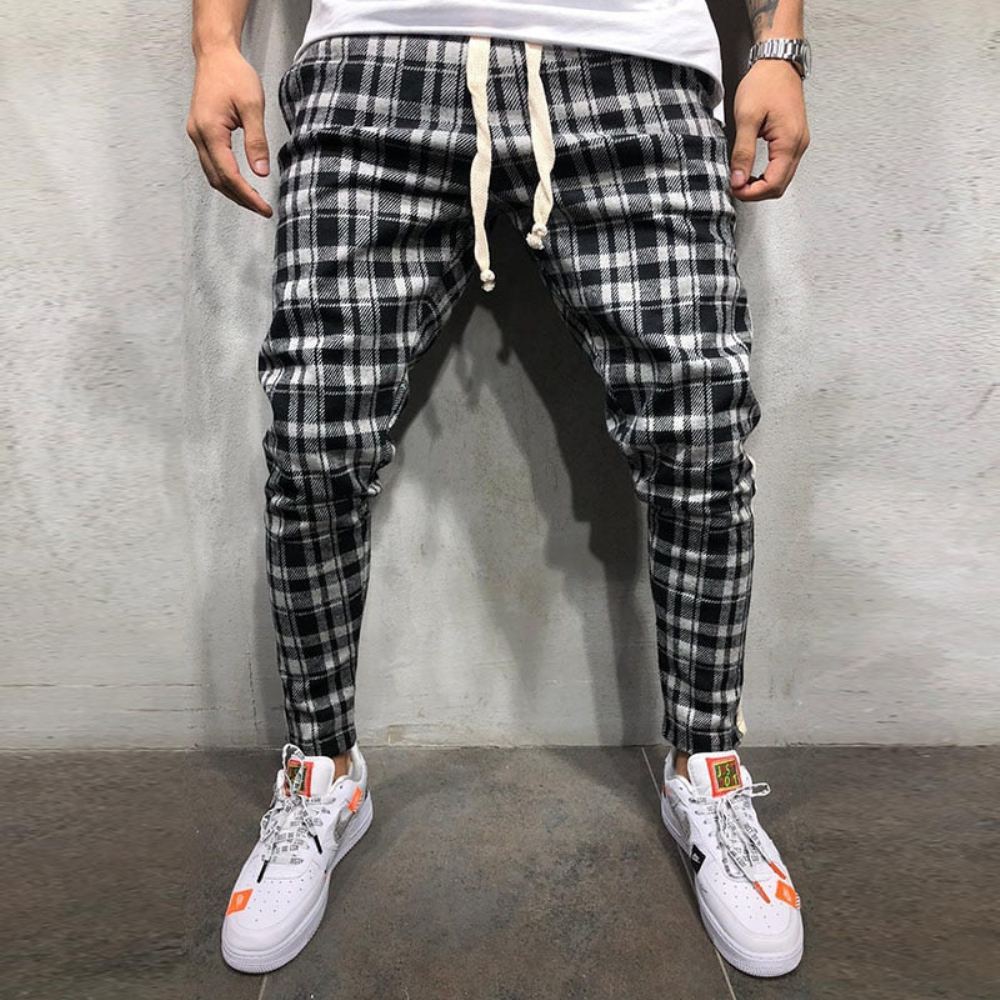 Muodikkaat Plaid Jogger Housut